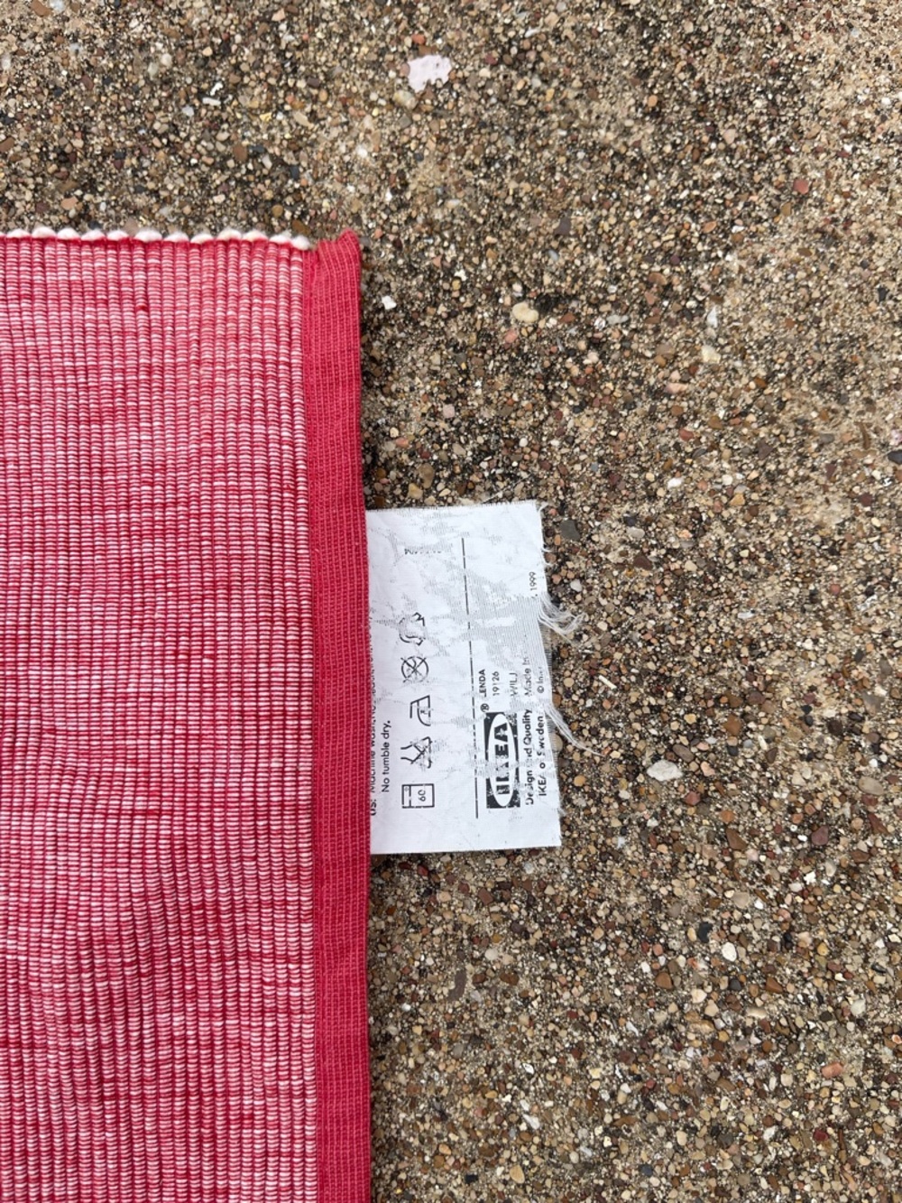 IKEA Table Runner - Picture 3 of 4